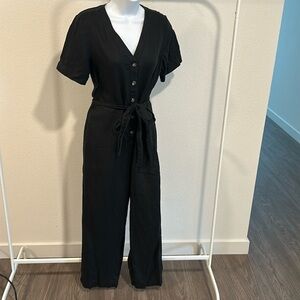 Everlane Linen Short Sleeve Jumpsuit